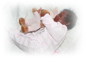 FarbigesBaby24549954985498